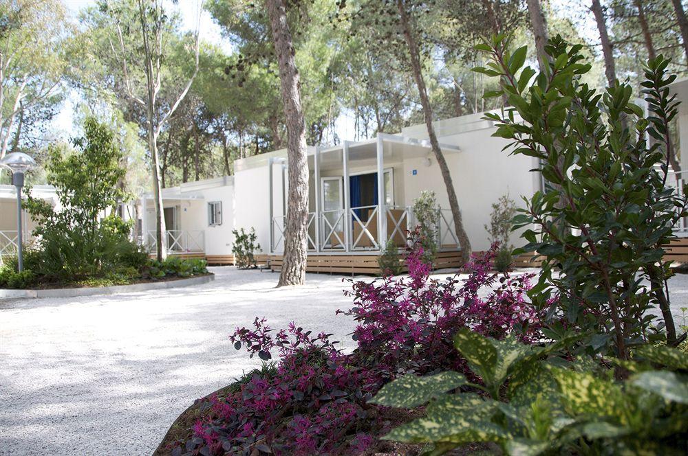 נובה סירי Sira Resort מראה חיצוני תמונה