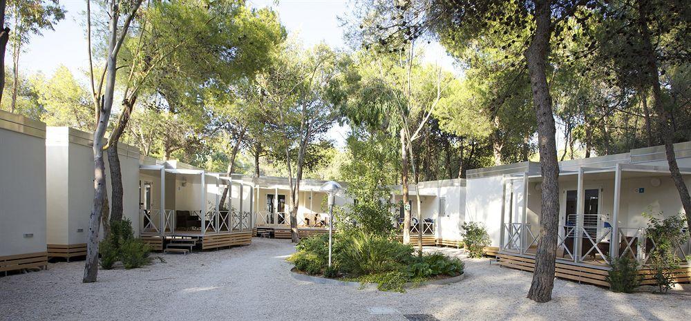 נובה סירי Sira Resort מראה חיצוני תמונה