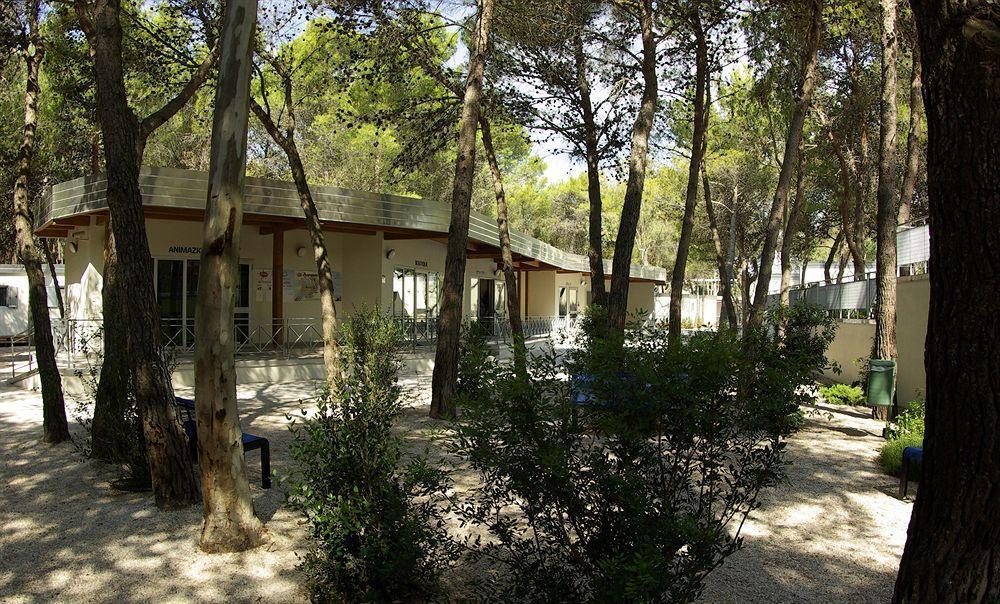 נובה סירי Sira Resort מראה חיצוני תמונה