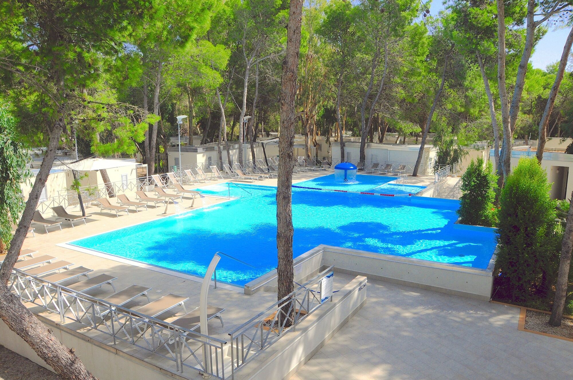 נובה סירי Sira Resort מראה חיצוני תמונה